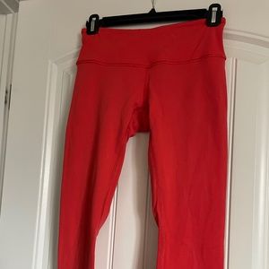 Reversible lululemon crops - size 4